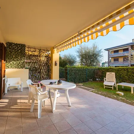 Gardappartamenti Tito Speri Pool And Garden Sirmione Exterior photo